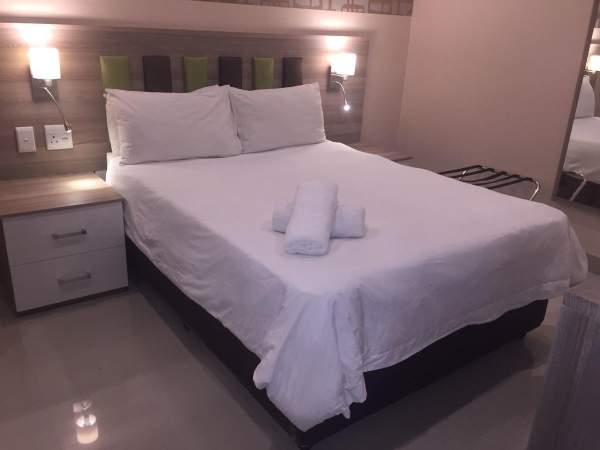 Solrand Hotel Durban Ngoại thất bức ảnh